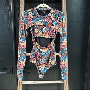 NWT: AFRM floral-print long-sleeve 2 piece bodysuit